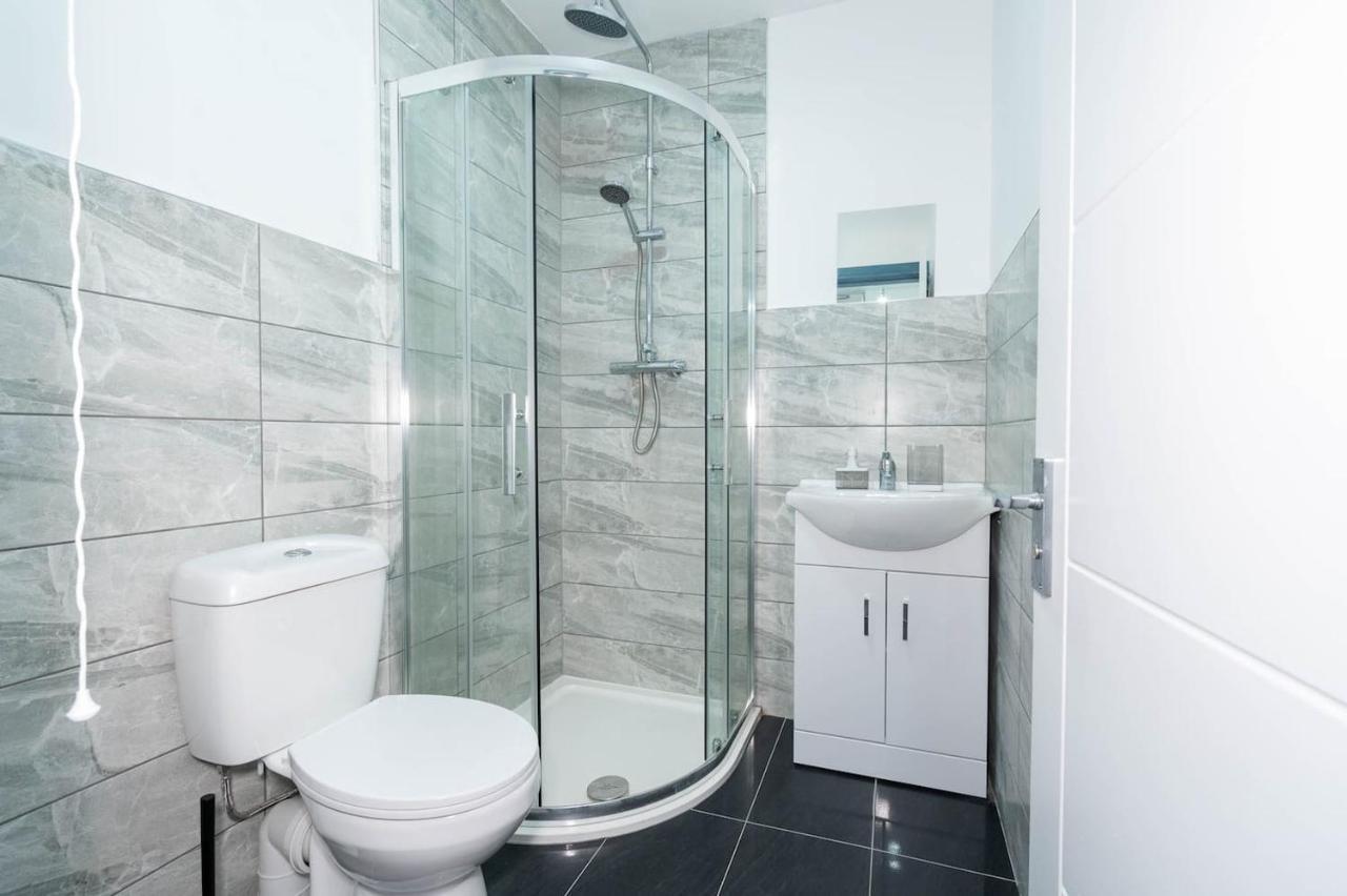 Cosy Urban Studio Oasis, Moments From Attractions Apartment Birmingham Luaran gambar