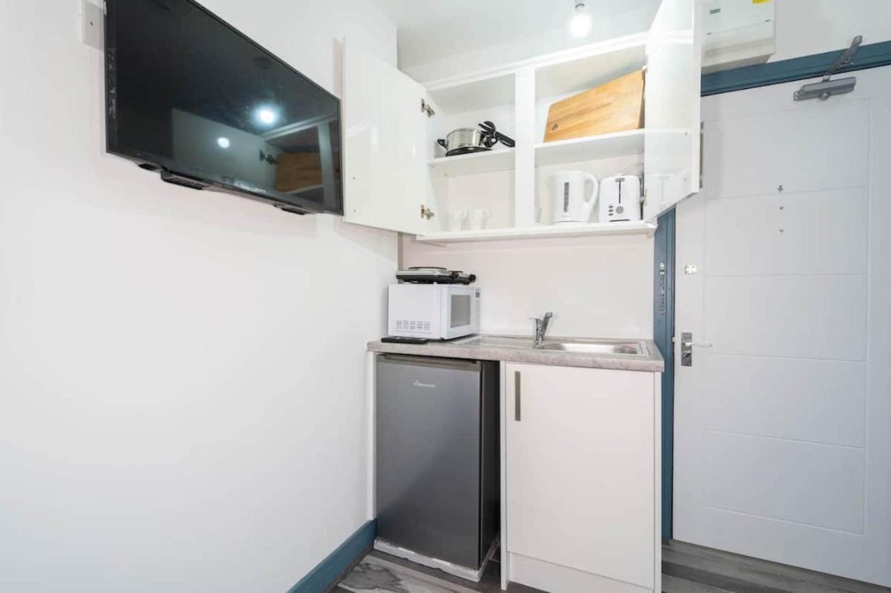 Cosy Urban Studio Oasis, Moments From Attractions Apartment Birmingham Luaran gambar